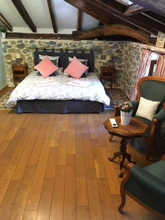 Chambre D'Hotes Moulin Urketa Ayherre Δωμάτιο φωτογραφία
